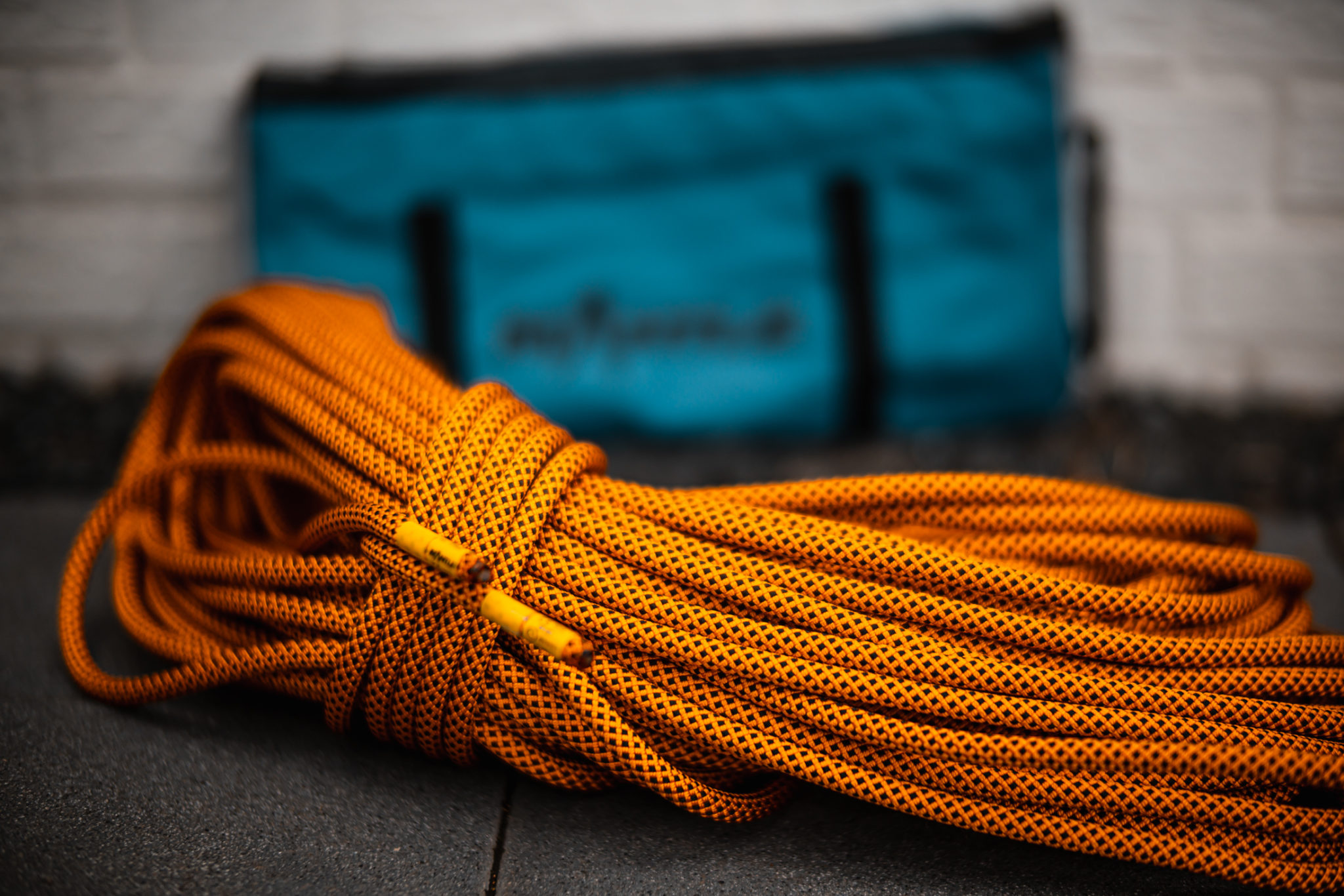 Mantle Climbing Rope from 20 m to 80 m 9.8 mm Black Orange Dynamic Single Rope Climbing Rope